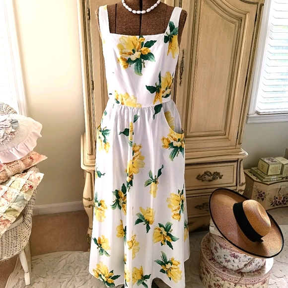 Vintage Dresses & Skirts - ADORABLE VTG " CAROL ANDERSON" COTTON MIDI!